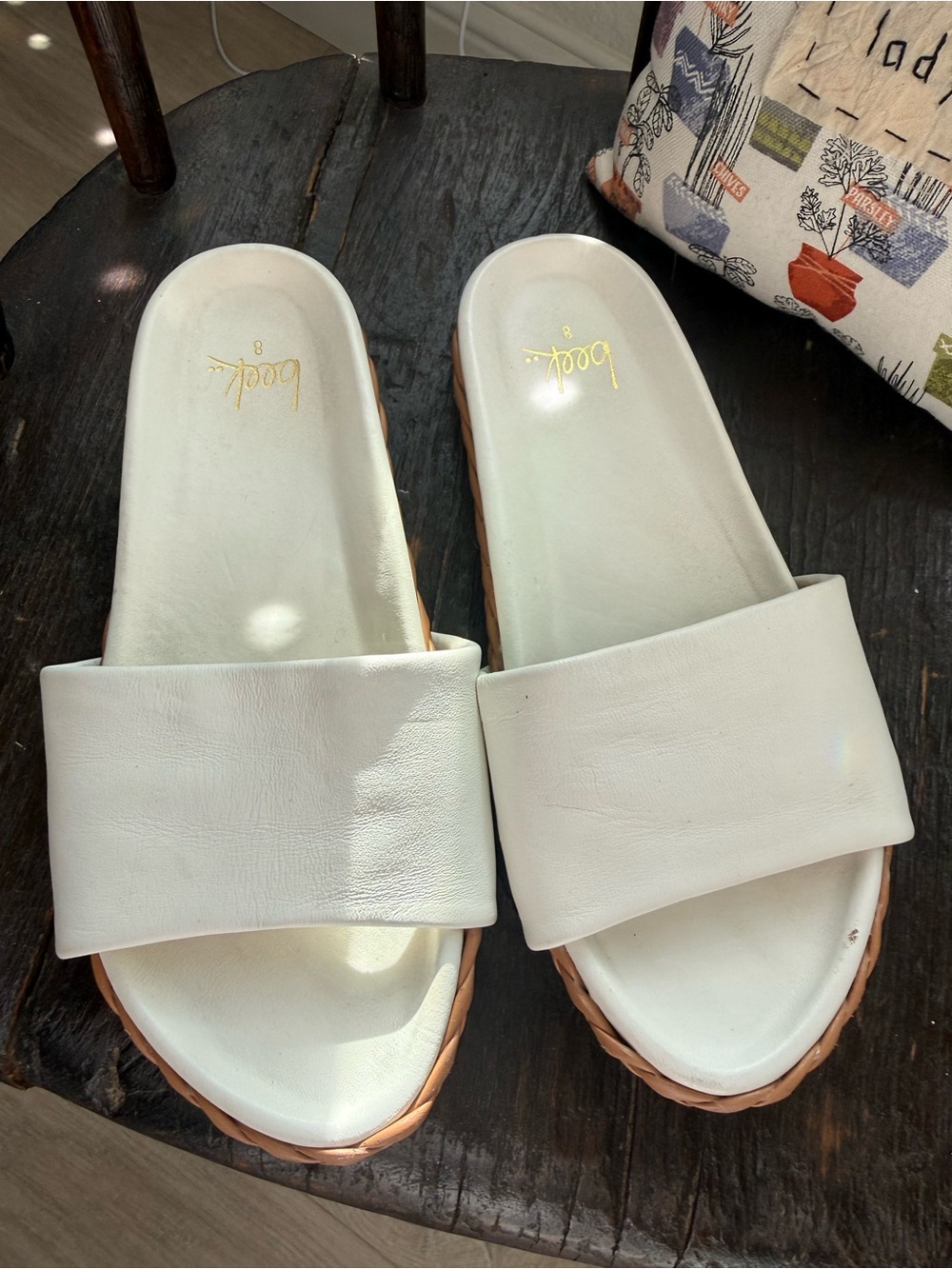 Beek Gallito Slide - white|Tan braided edging Sz 8